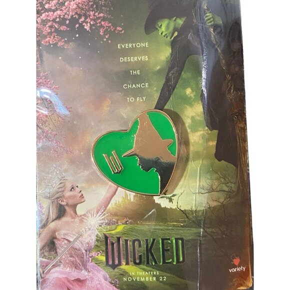 WICKED Movie Limited Edition Elphaba Promotional Pin - Sealed New AMC Theater - Picture 2 of 4